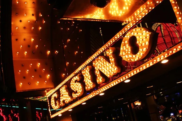 Live football streaming and slot game selection on hadirjp platform